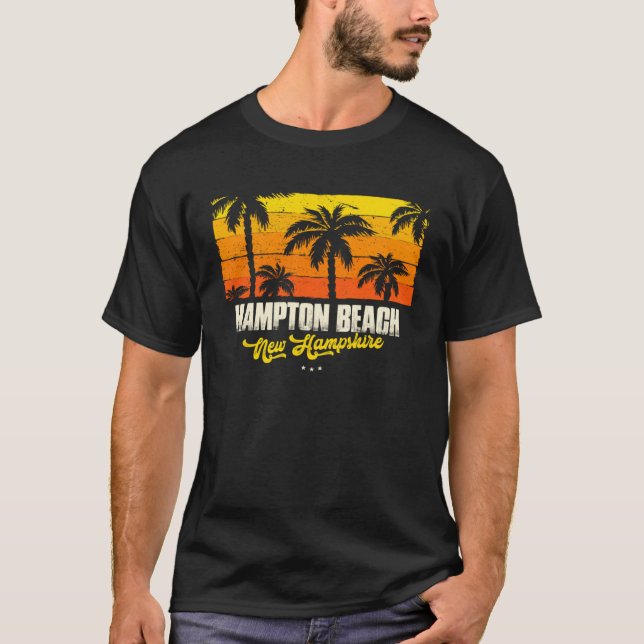 Hampton Beach Souvenir  New Hampshire Reminder T-Shirt (Front)