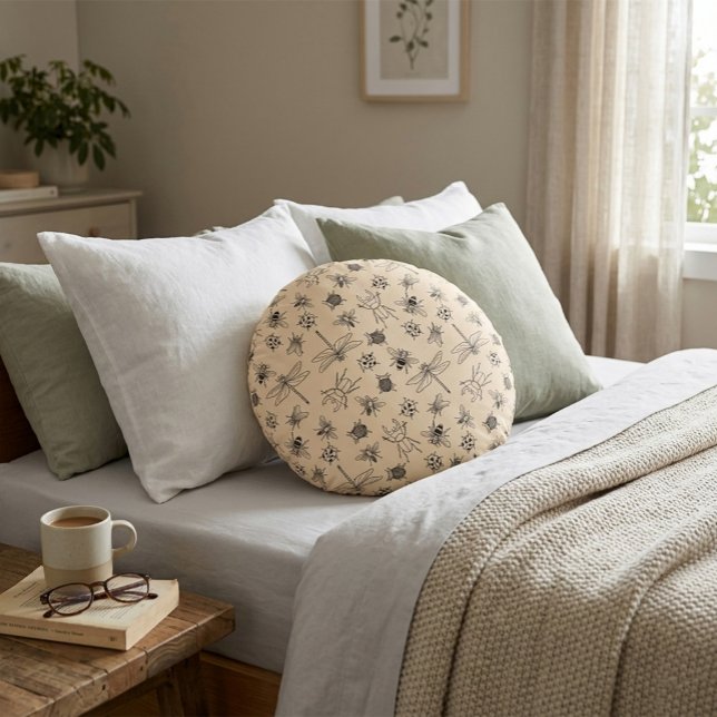 Hand-Drawn Cartoon Insects Pattern  Round Pillow (Creator Uploaded)
