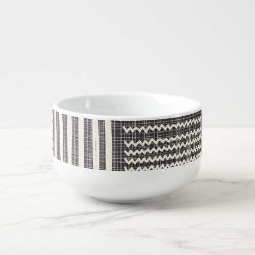 Hand_drawn geometric stripes seamless pattern soup mug