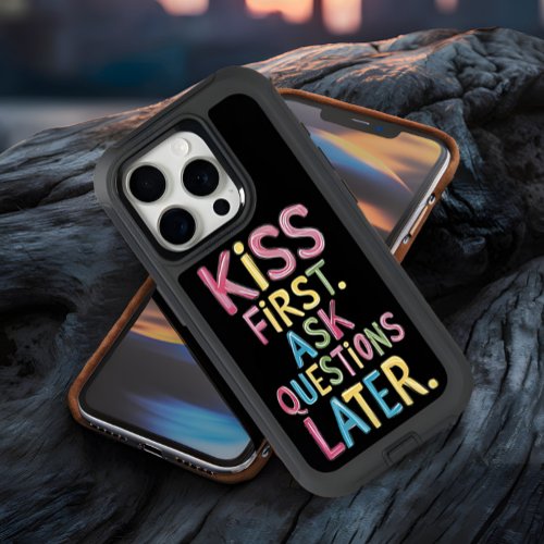 Hand_Drawn Phrase Kiss First Ask Questions Later iPhone 15 Pro Case