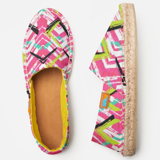 Hand Drawn Pink Zig Zag Pattern Espadrilles (Side)