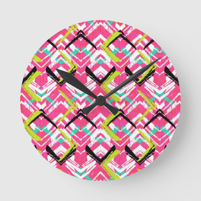 Hand Drawn Pink Zig Zag Pattern Round Clock (Front)