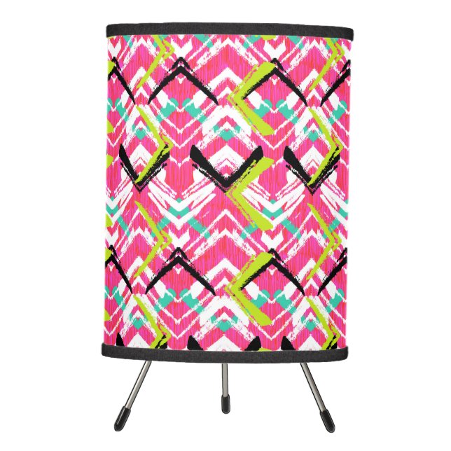 Hand Drawn Pink Zig Zag Pattern Tripod Lamp (Front)
