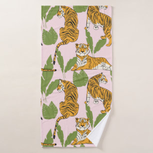 Hand drawn tiger seamless pattern, big cats in dif bath towel