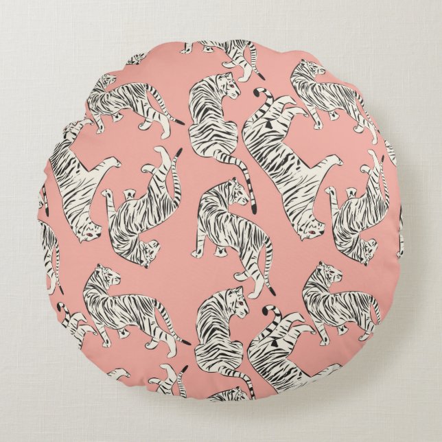 Hand drawn tiger seamless pattern, big cats in dif round pillow (Front)