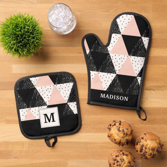 Hand Drawn Triangle Geometric Pattern Oven Mitt & Pot Holder Set (Top Down)