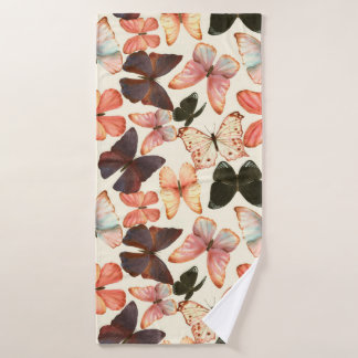 Hand drawn watercolor seamless pattern with colorf bath towel