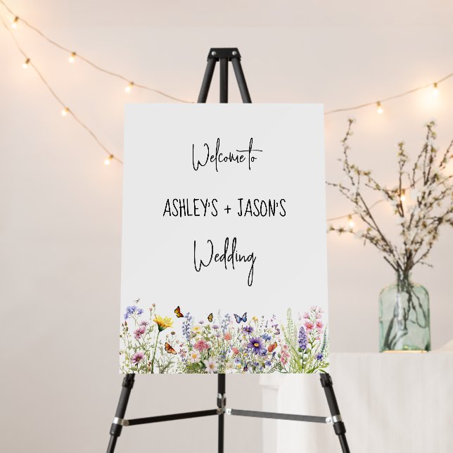 Hand drawn wildflowers welcome wedding sign (In Situ (Stand))