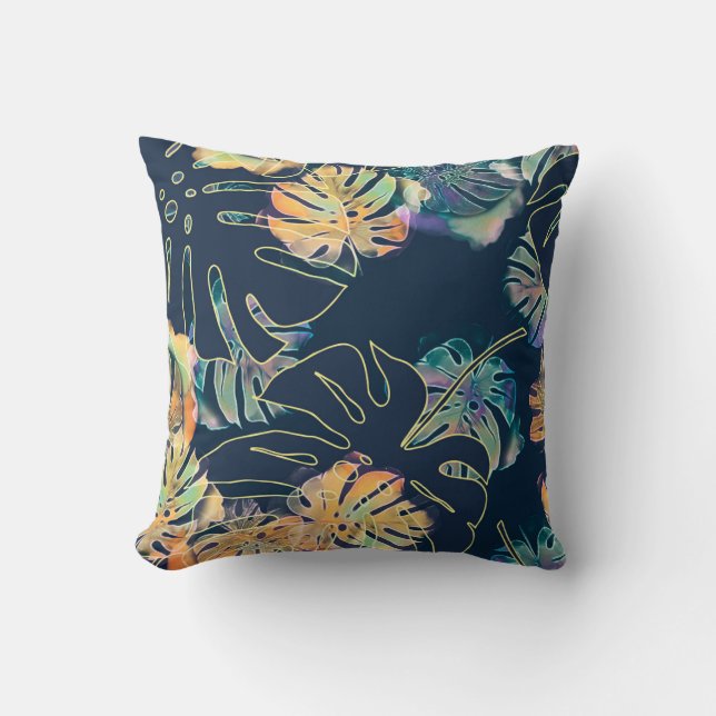 Hand-painted exotic leaves: seamless pattern. throw pillow (Front)