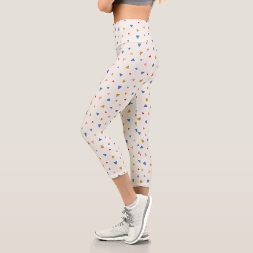 Hand Tossed Triangle Pattern Capri Leggings