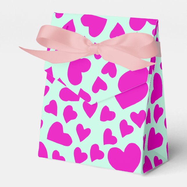 Handdrawn Gift Bag Pink Heart Valentine Favor Boxes (Front Side)