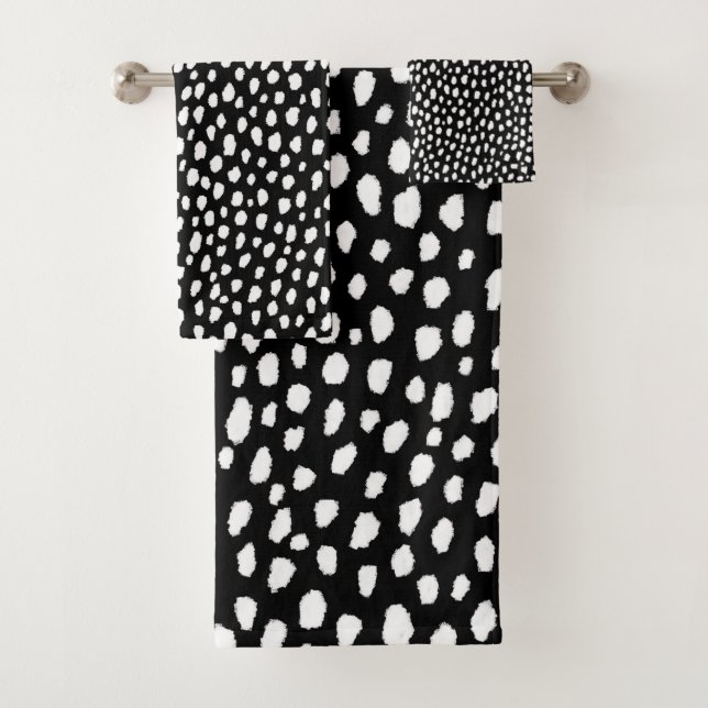 Handmade polka dot brush strokes (black and white) bath towel set (Insitu)
