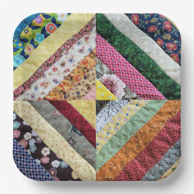 Handmade Quilt Pattern  Paper Plates (Front)