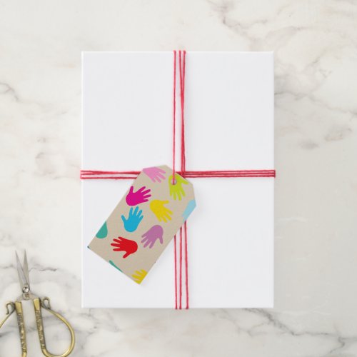 Hands around the world gift tag
