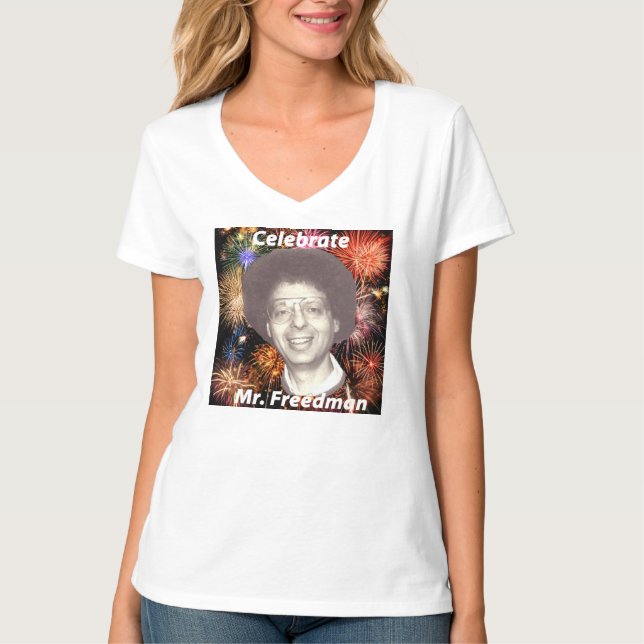 Hane's V-neck shirt (Front)