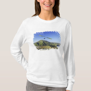 Hang Glider, Otago Peninsula, near Dunedin, T-Shirt