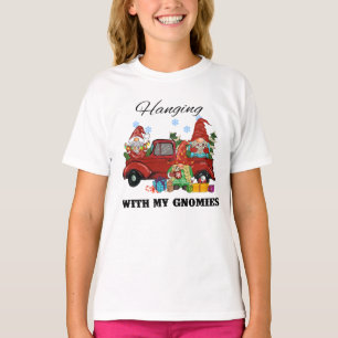 Hanging With My Gnomies – Cute Christmas T-Shirt