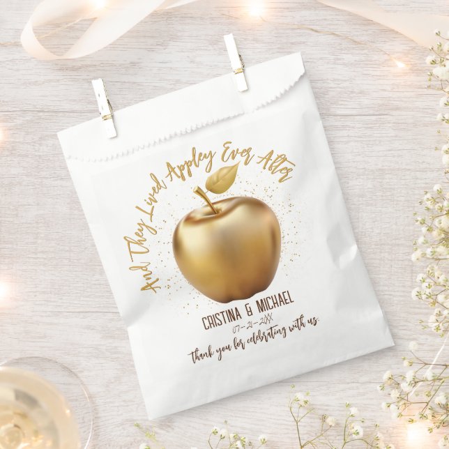 Happily Ever After Caramel Apple Wedding Favor Bag (Clipped)