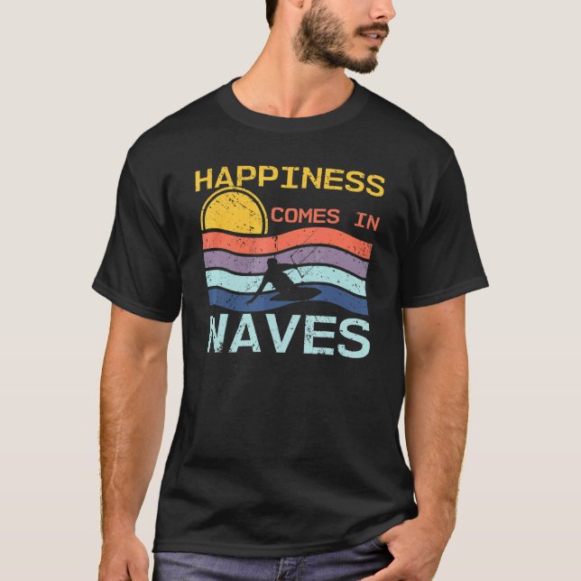 Happiness Comes In Waves Cool Retro Kitesurfers Oc T-Shirt (Front)