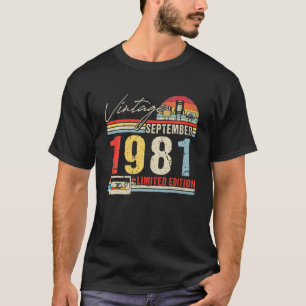 Happy 40Th Birthday Vintage September 1981 40 Year T-Shirt