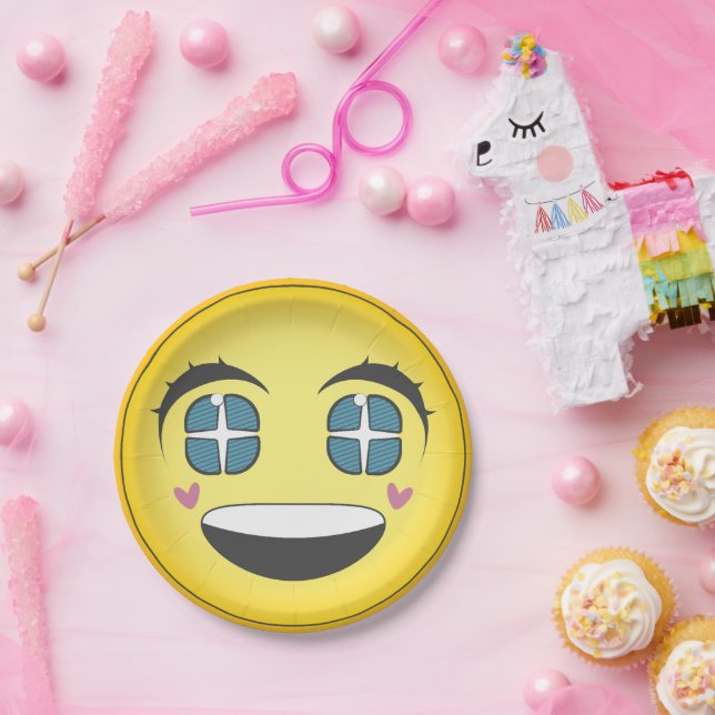 Happy anime face paper plates (Party)