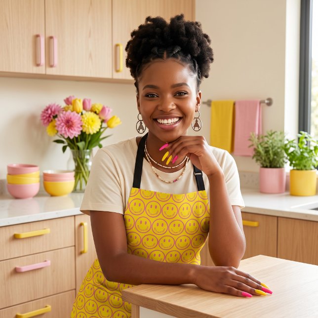 Happy Apron (Creator Uploaded)