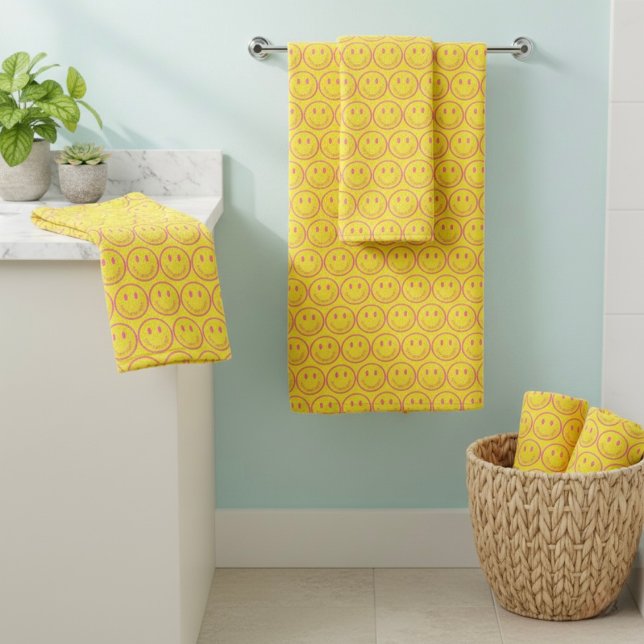 Happy Bath Towel Set (Creator Uploaded)