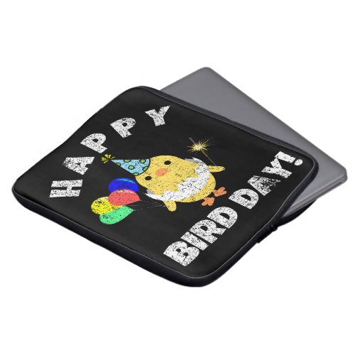 Happy Bird Day Birthday Pun Laptop Sleeve