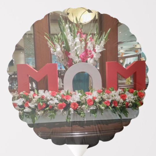 happy birthday mom balloon