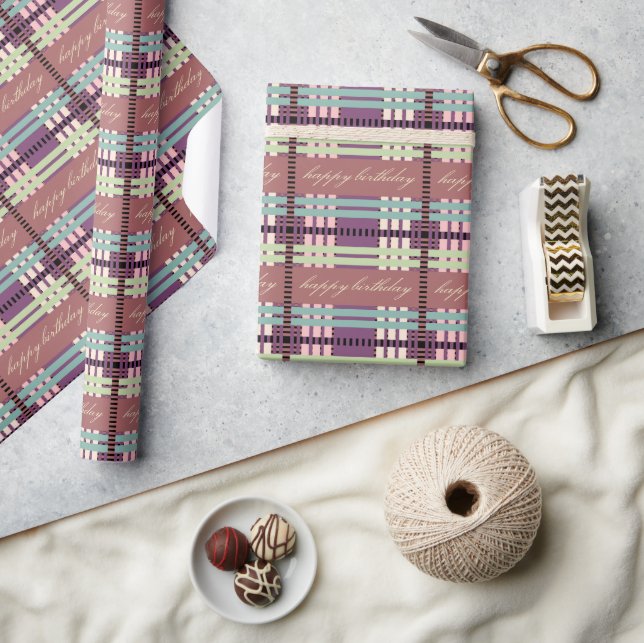 Happy Birthday Plaid Pattern Wrapping Paper (Crafts)