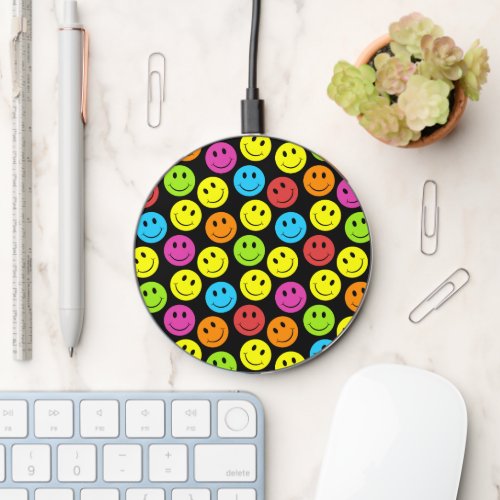 Happy Colorful Faces Wireless Charger