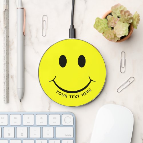Happy Face Graphic Personalize Yellow Wireless Charger