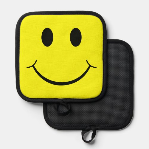 Happy Face Graphic  Yellow Pot Holder