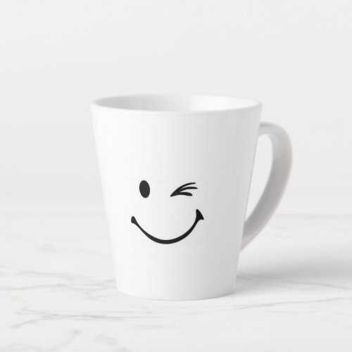 HAPPY FACE WINK MUG