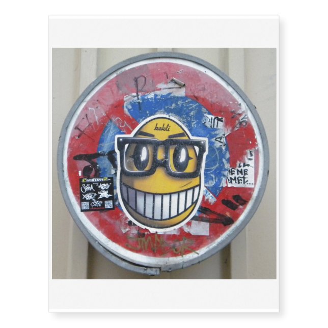 Happy Geek Face street art color tattoo (Front)