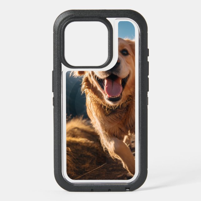 Happy Golden Retriever Running  iPhone 15 Pro Case (Back)