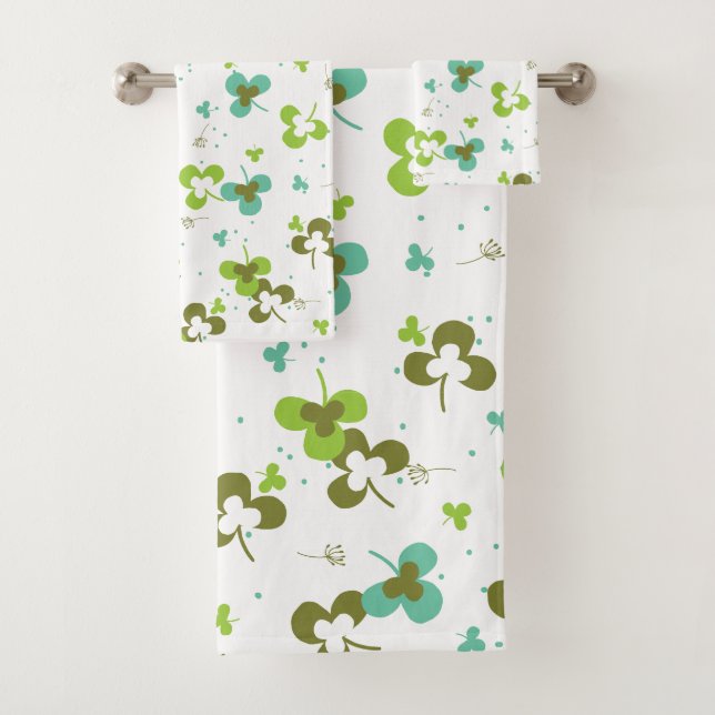 Happy Green Clover Leaves Art Pattern Bath Towel Set (Insitu)