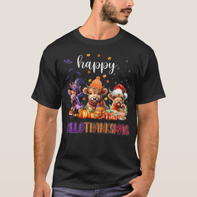 Happy Hallothanksmas Highland Cow Halloween Merry  T-Shirt (Front)