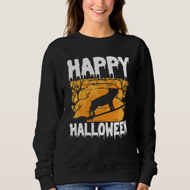 Happy Halloween u2013 Witch Pig Flying Broom Hallo Sweatshirt (Front)