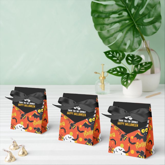 Happy Halloween Vampire Bat Full Moon Favor Boxes (Multiple)