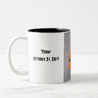 Happy Howl-0-Ween Mug