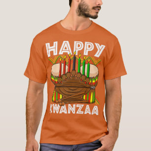 Happy Kwanzaa Drum Kinara Seven Candles Africa Cel T-Shirt