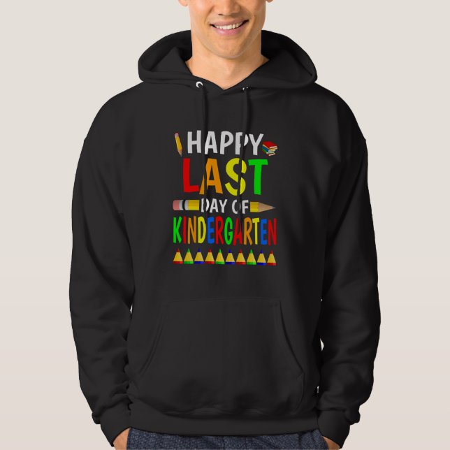 Happy Last Day Of Kindergarten 2023  Teachers Stud Hoodie (Front)
