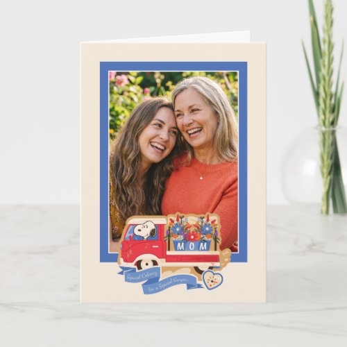 Happy Mother's Day | Snoopy Mom Customizable Photo Card