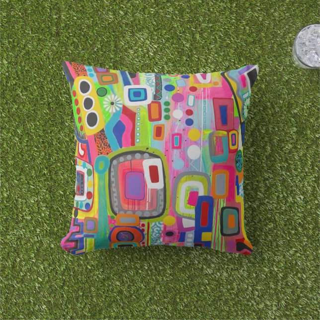 Happy Place 16 x 16 Outdoor Throw Pillow (Grass)