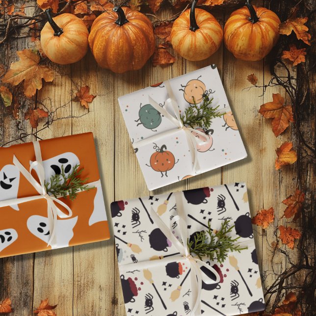 Happy Pumpkins and Halloween ghost Wrapping Paper Sheets (Happy Pumpkins and Halloween ghost Wrapping Paper Sheets)
