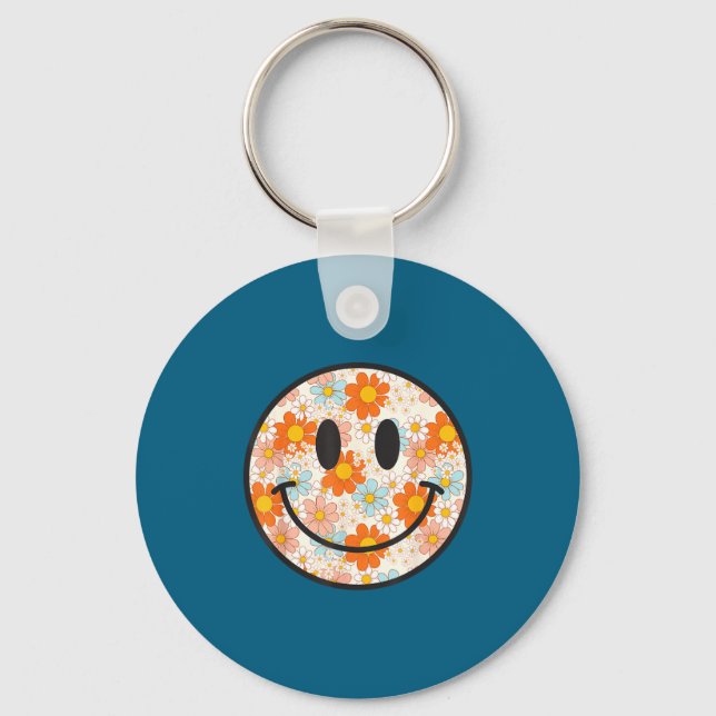 Happy Retro Daisy Smile Face Preppy Aesthetic Men  Keychain (Front)