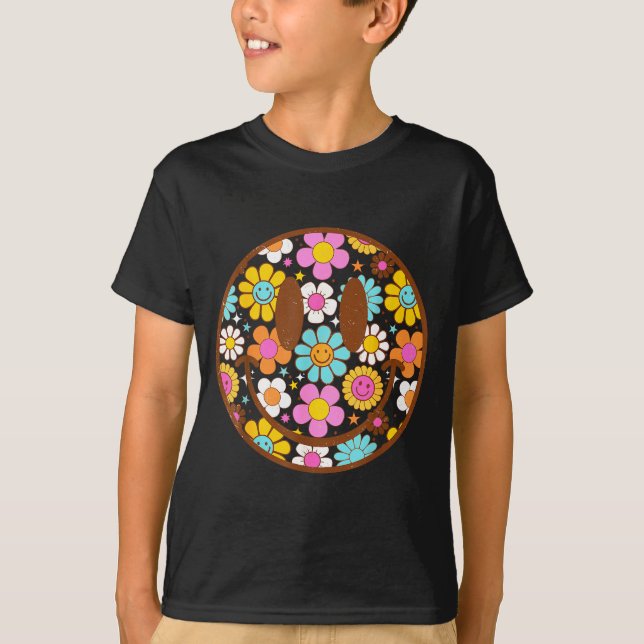 Happy Retro Daisy Smile Face Preppy Aesthetic Men  T-Shirt (Front)