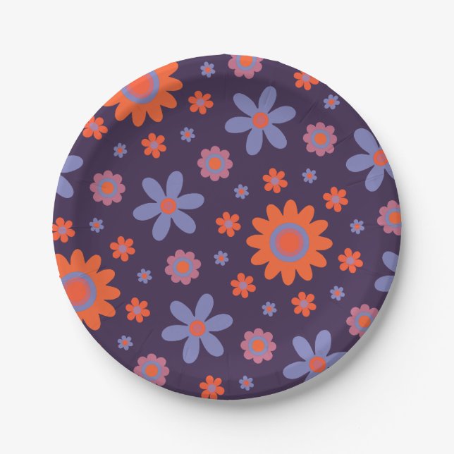  Happy Retro Flowers Cute 70s Hippie Daisy Pattern Paper Plates (Front)