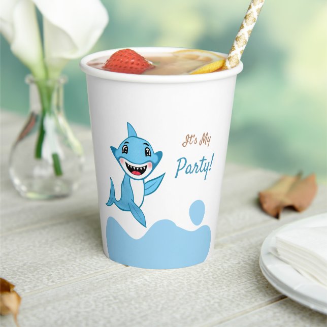 Happy Shark Family  Paper Cups (Insitu)